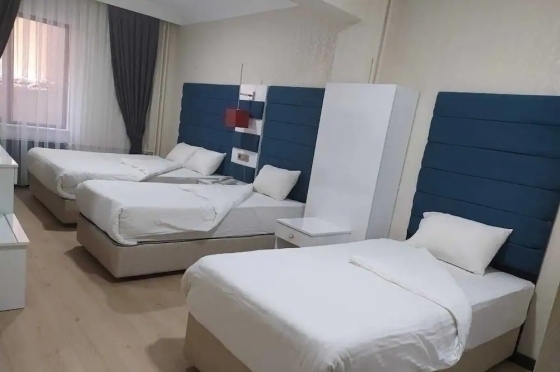 تور وان هتل آتنا لایف بهمراه عکس و لوکیشن و نظرات مسافران با اتوبوس vip لحظه آخری ارزان اقامت در هتل های کولر دار مرکز ش