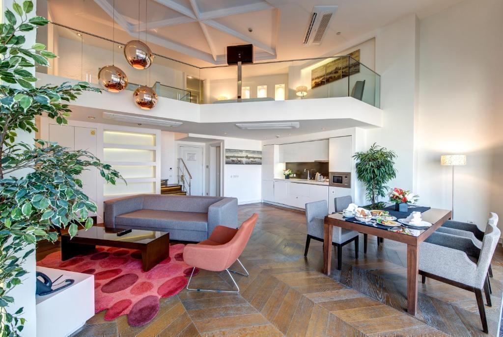  هتل 5 ستاره الیسیوم تکسیم 