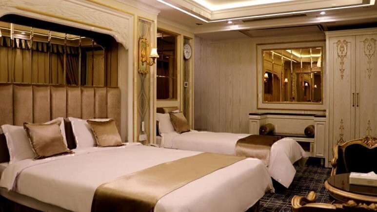 تور مشهد هوایی هتل رز درویشی پنج ستاره بهمراه عکس و لوکیشن و نظرات مسافران با پرواز لحظه آخری ارزان اقامت در هتل و هتل