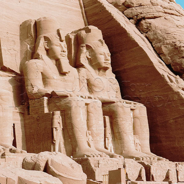  تور قاهره + کروز نیل نوروز ۱۴۰۵ آریا اوج پرواز 