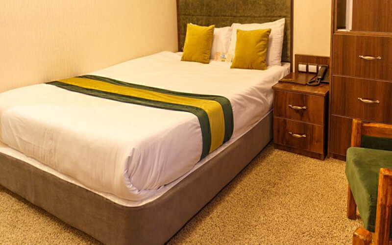  تور زمینی شیراز 