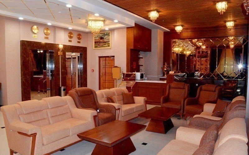 تور مشهد هتل سی و سه پل