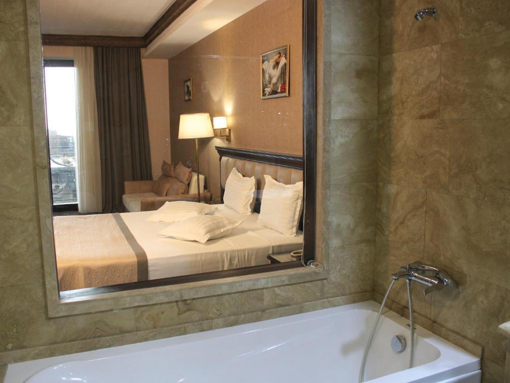  عکس هتل کنیاک Konyak Hotel ایروان 