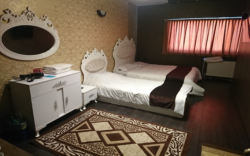  تور زمینی تبریز با هتل 