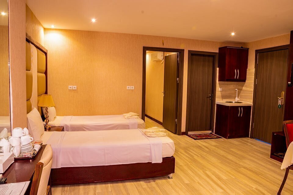  تور قشم از کرج 