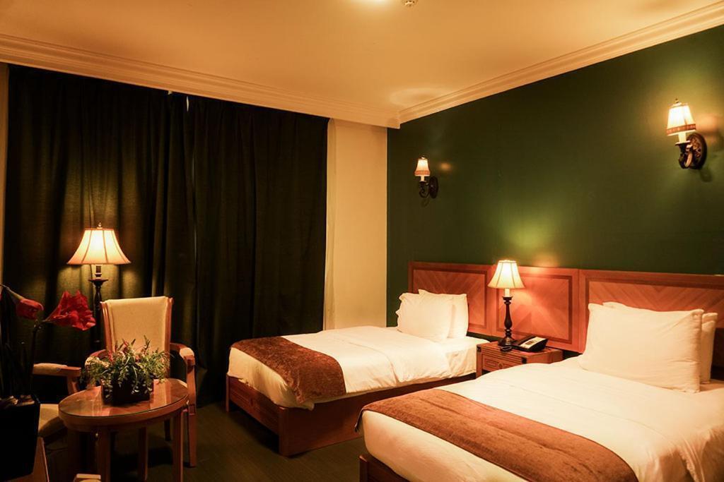  بهترین قیمت هتل لارزا عمان 