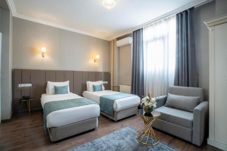 تور انگشت نگاری استانبول هتل ولید ویژه نوروز 1403 Valide Hotel Istanbul