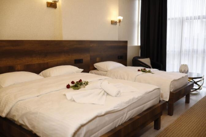 عکس هتل نیوکناک