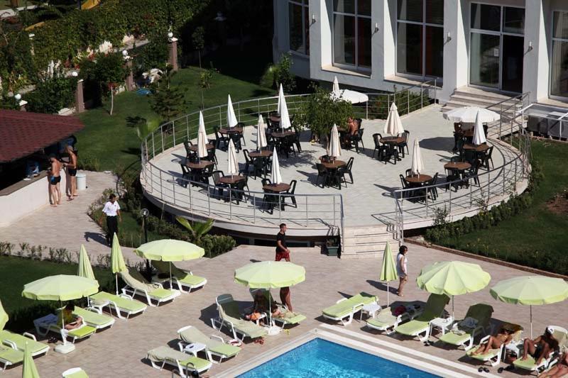  تور آنتالیا هتل 5 ستاره وایت لیلیوم کمر 