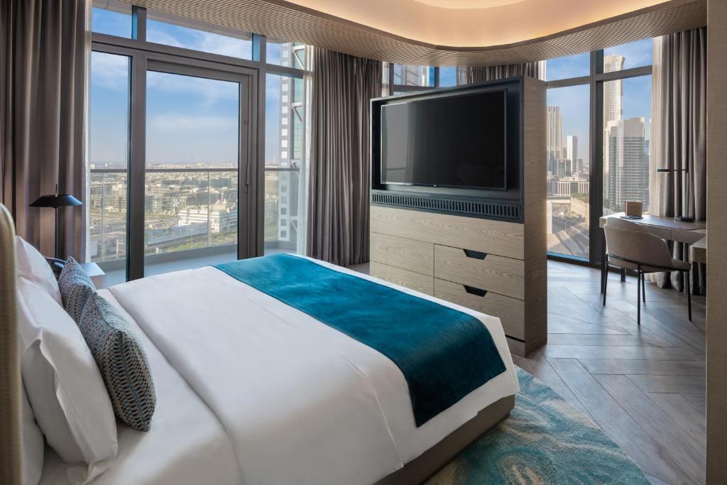 تور دبی هتل پارامونت میدتاون