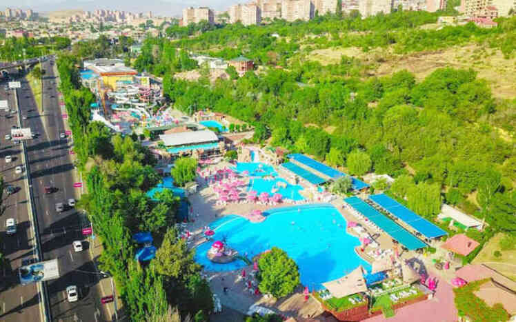 تور-ارمنستان-ایروان-زمینی-و-هوایی-با-قطار-گروهی-هتل-4-روزه-و-7-روزه-آژانس-مسافرتی-آریا-اوج-پرواز