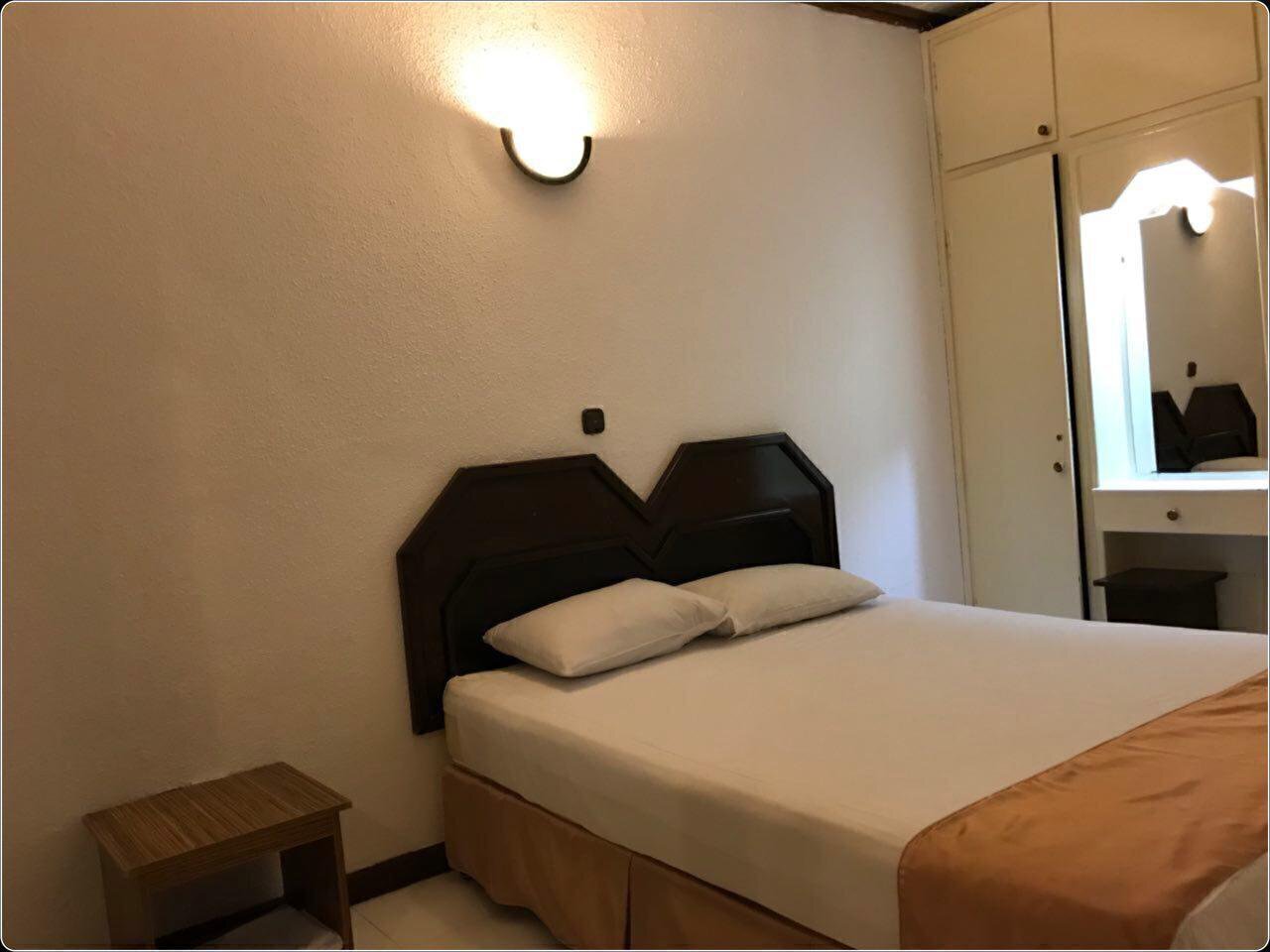 رزرو و خرید تور کیش هتل پارسیان با خدمات کامل و گشت جزیره بهمراه پرواز چارتری و منوی بوفه آژانس هواپیمایی آریا اوج پرواز