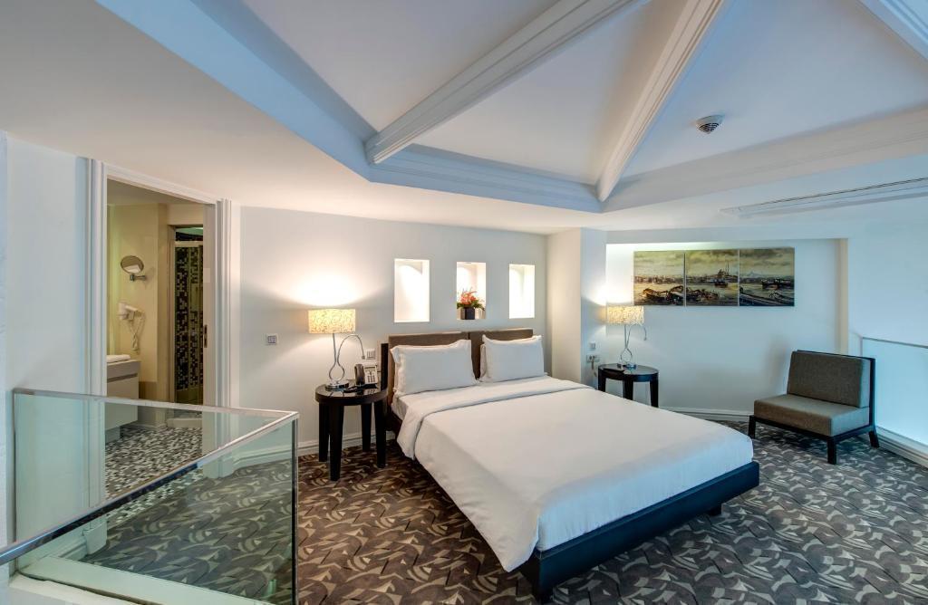  هتل الیسیوم تکسیم 