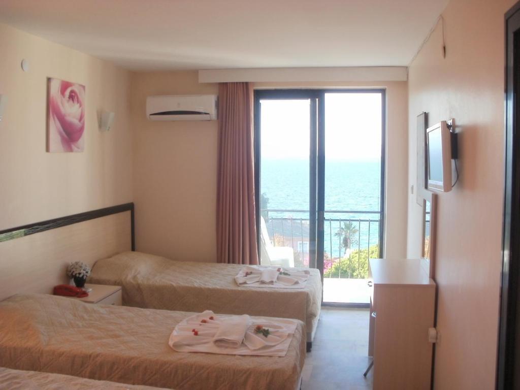 قیمت تور کوش آداسی هتل 4 ستاره