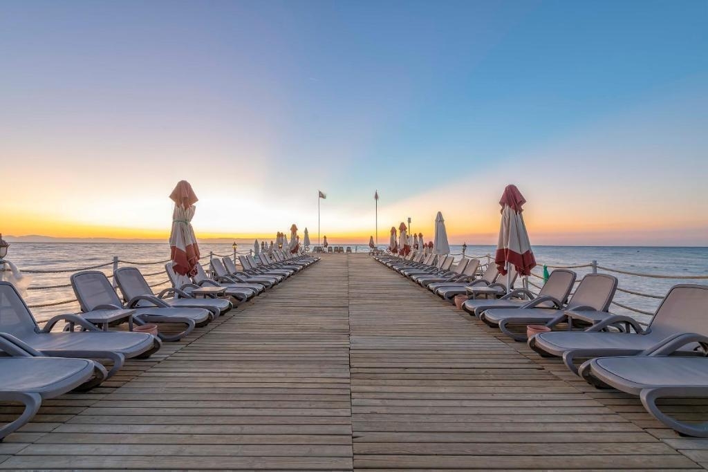 Amara Luxury Resort & Villas