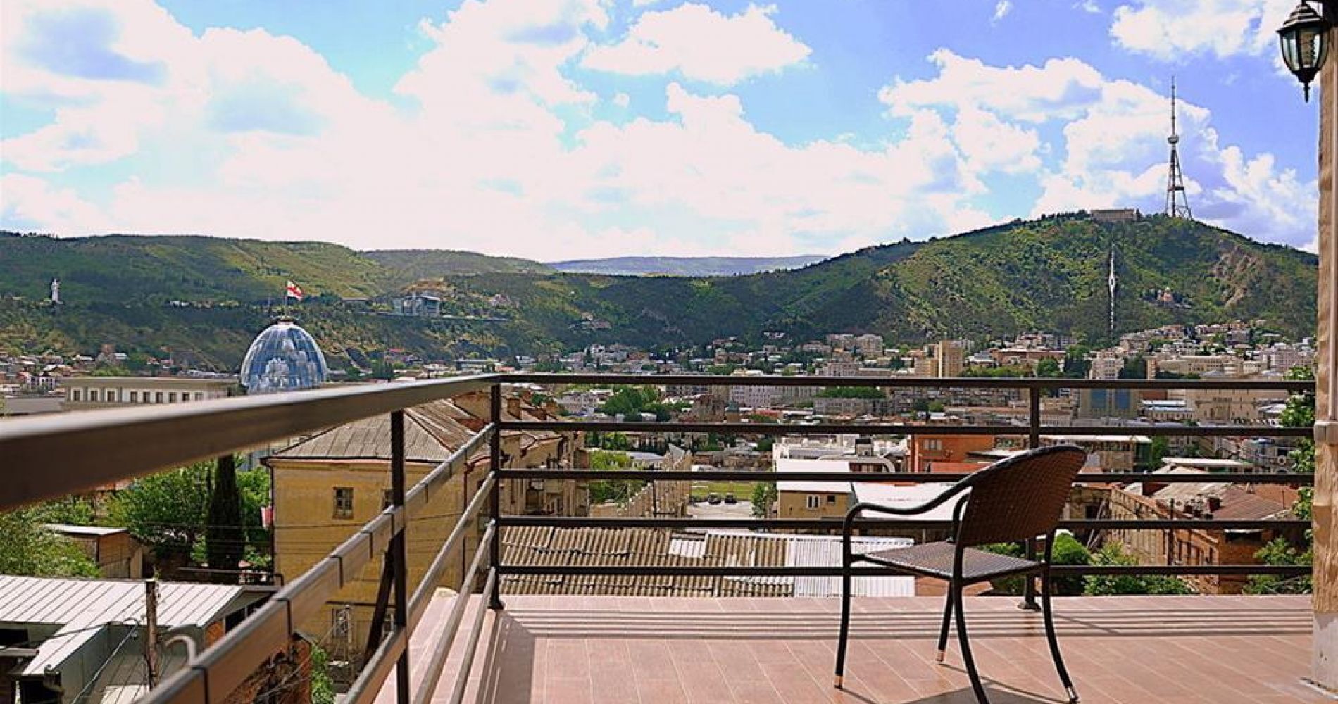 تور تفلیس هتل الد سیتی بوتیک