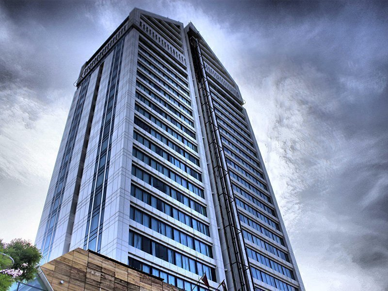 تور شیراز هتل بزرگ چمران