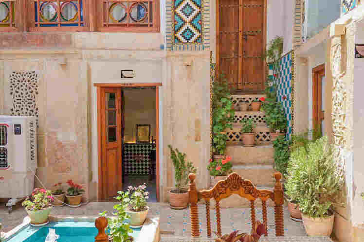 Shiraz Tour with Top 3, 4, 5-Star Hotels Air & Land Package