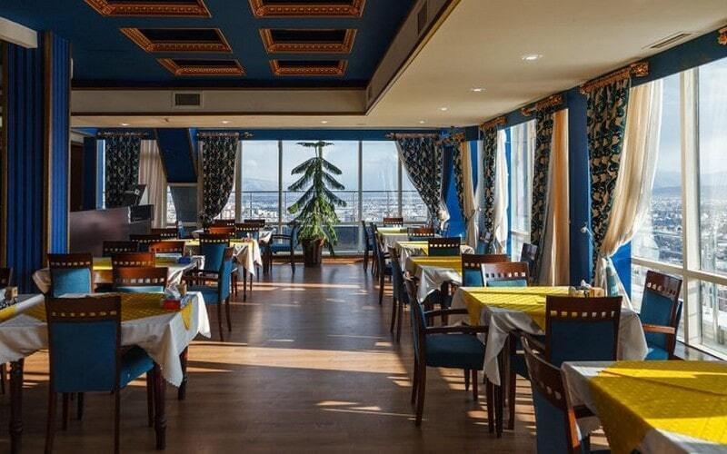 قیمت تور زمینی شیراز هتل چمران