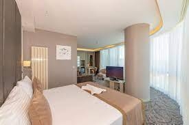 تور وان هتل کانفریوم بهمراه عکس و لوکیشن و نظرات مسافران با اتوبوس vip لحظه آخری ارزان اقامت در هتل های کولر دار مرکز شه