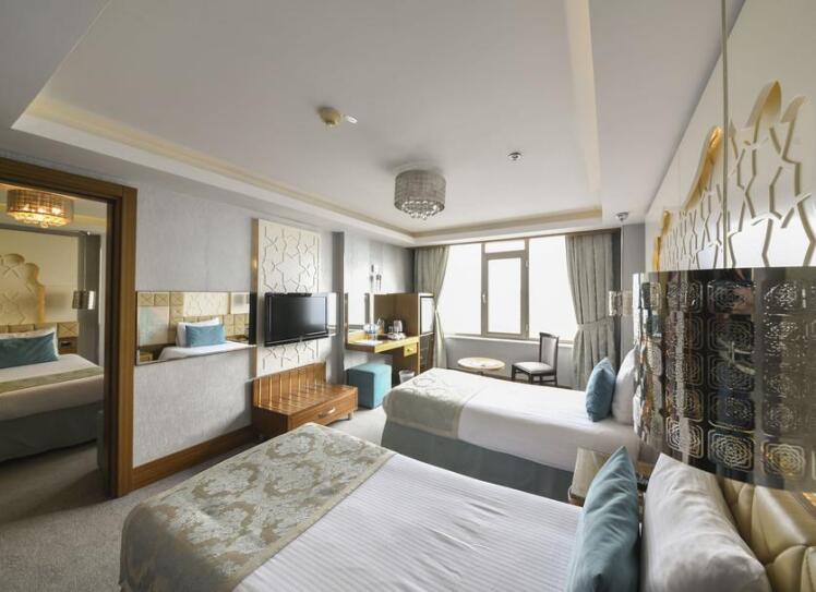 هتل گرند استار Grand Star Hotel