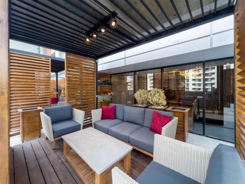 تور تفلیس هتل دنیز