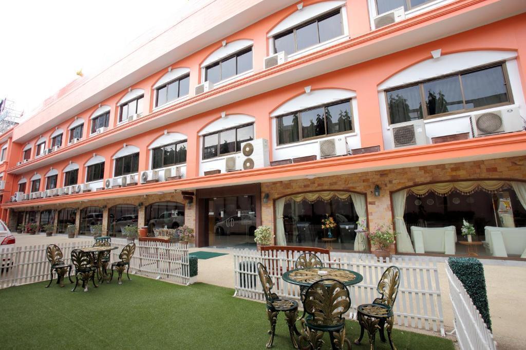 هتل های استخر دار در پاتایا با پرواز ماهان ایر