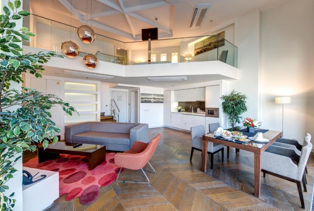  تور لوکس استانبول هتل الیسیوم تکسیم The Elysium Taksim Hotel 