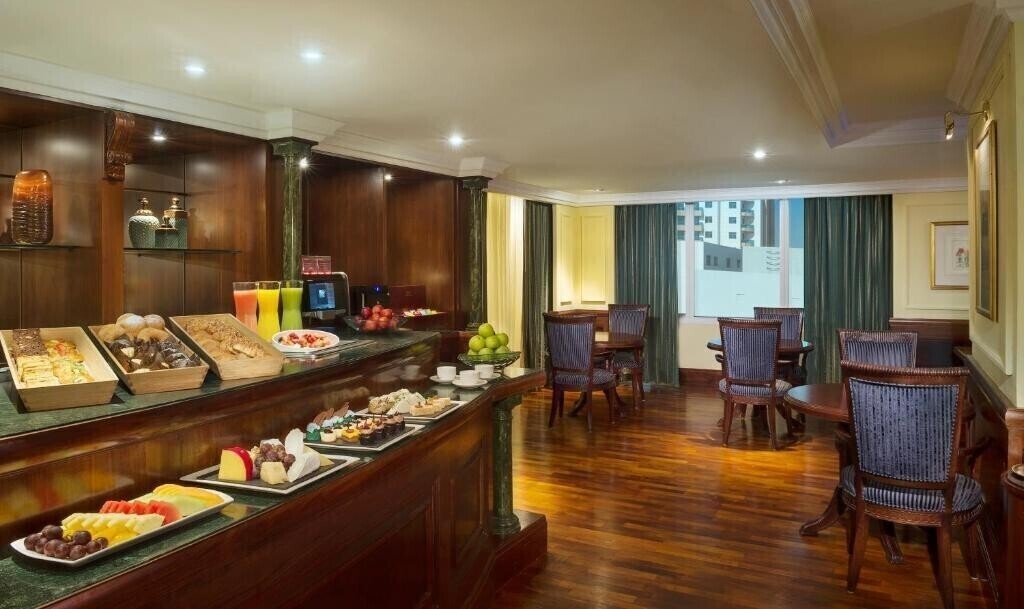 عکس هتل دبریستول دبی