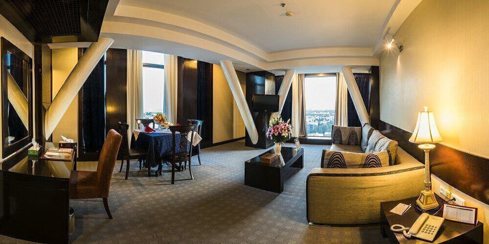 تور شیراز از کرج