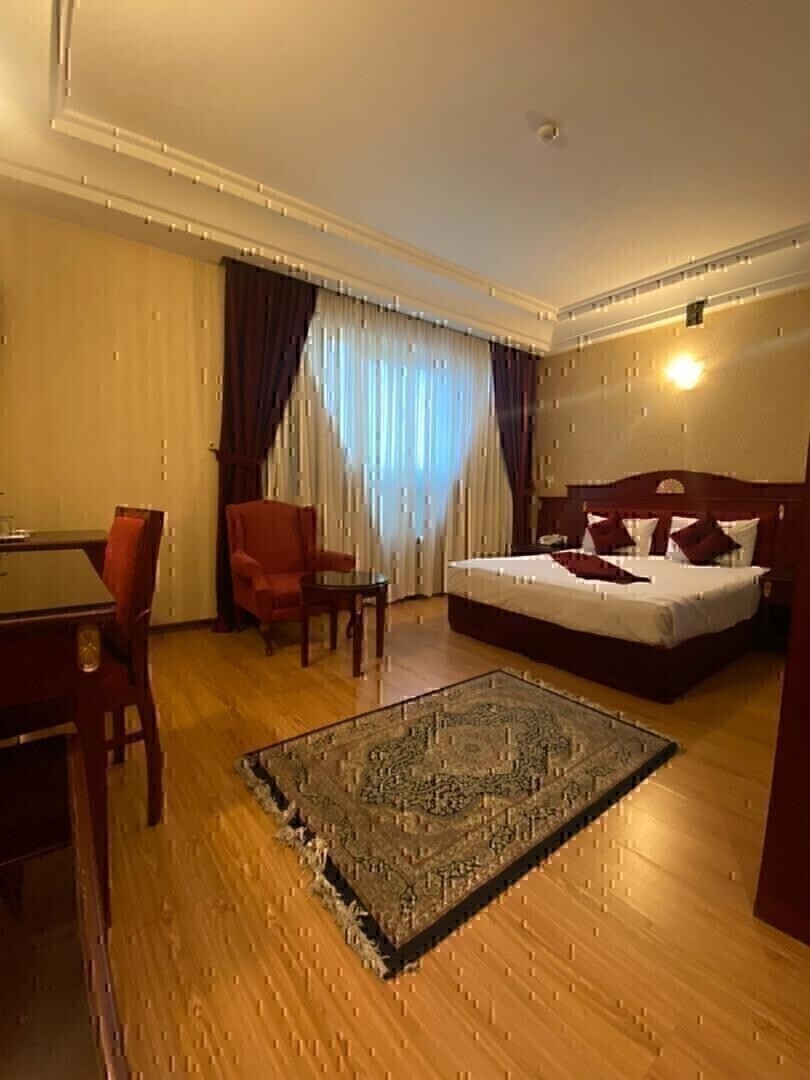 عکس اتاق هتل سایه