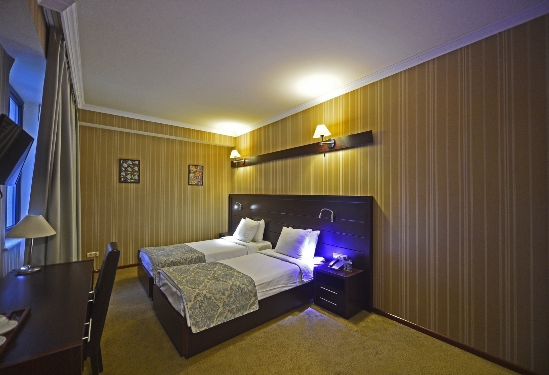  تور تفلیس هتل 4* آستوریا تفلیس 