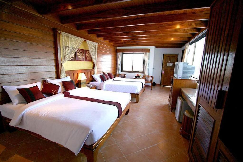 عکس هتل استخر دار در تایلند