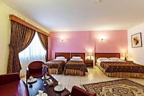 رزرو و خرید تور کیش هتل گراند با خدمات کامل و گشت جزیره بهمراه پرواز چارتری و منوی بوفه آژانس هواپیمایی آریا اوج پرواز م