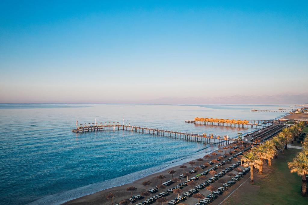 مناسب ترین تور آنتالیا هتل استریا کرملین پالاس