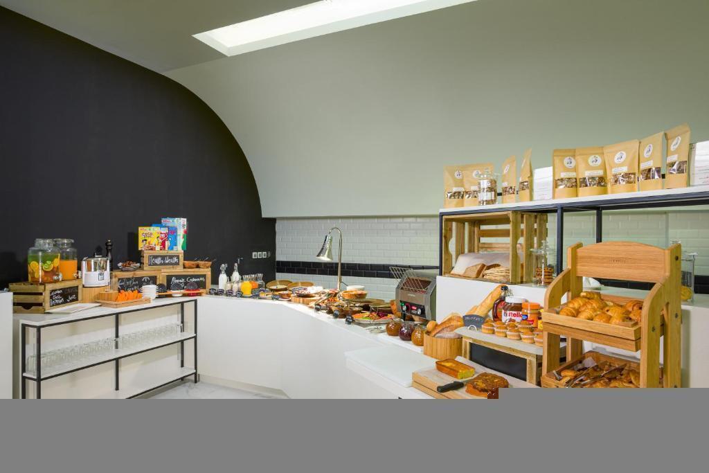  آفر ویژه تور عمان هتل سوئیس بلین 