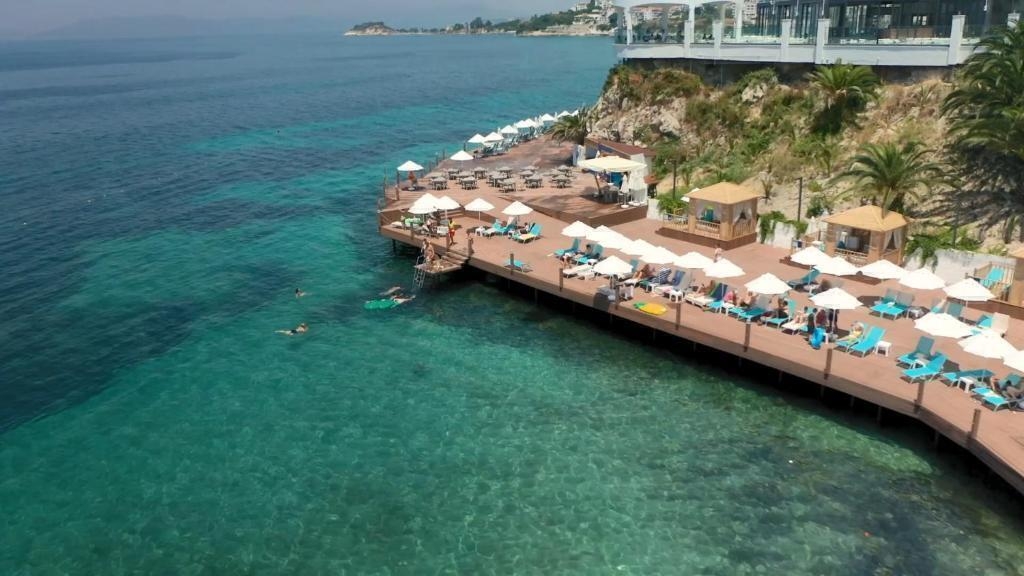 هتل اینفینیتی بای یلکن کوش آداسی