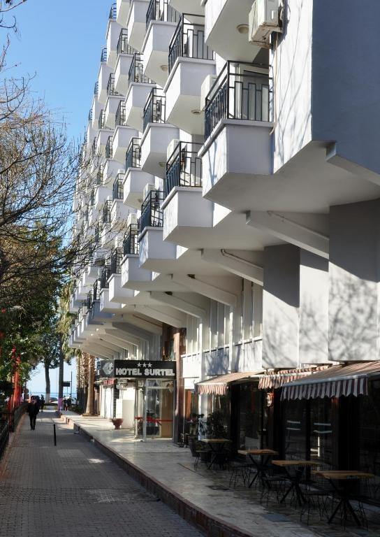 تور ترکیبی کوش آداسی و ازمیر هتل سورتل و گرند کرنر ویژه نوروز Surtel+Grand Corner Hotel