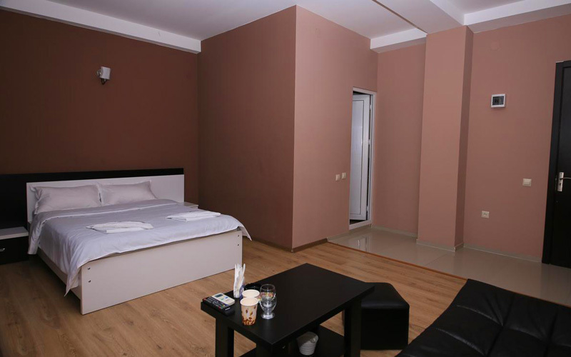  تور ارزان تفلیس هتل پولو Hotel Polo 