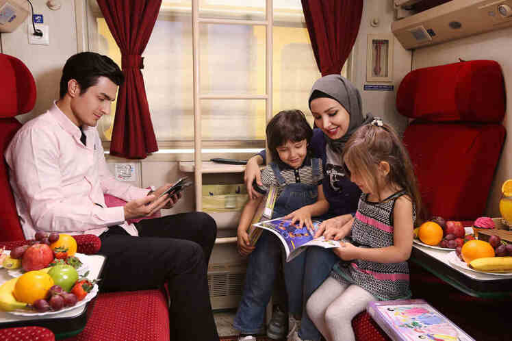 قطار 4 تخته نوین-قطار سروش-قطار رجا-تور مشهد زمینی-تور مشهد با قطار فدک-قطار سبز-قطار اتوبوسی-قطار 4 تخته-کوپه