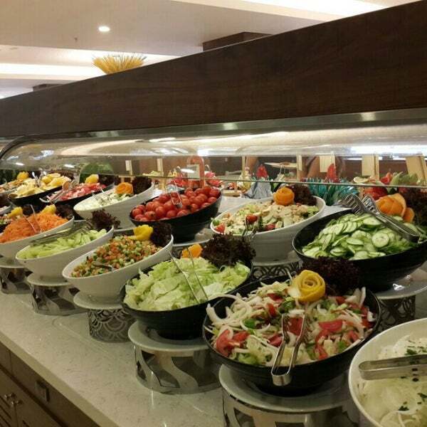 تور کوش آداسی هتل رامادا ریزورت بهمراه عکس و امکانات با نظرات مسافران با پرواز ترک در آژانس هواپیمایی آریا اوج پرواز کرج