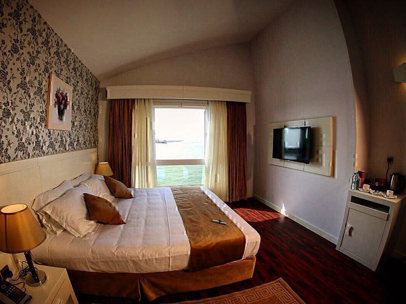 تور کیش هتل ترنج کیش + عکس