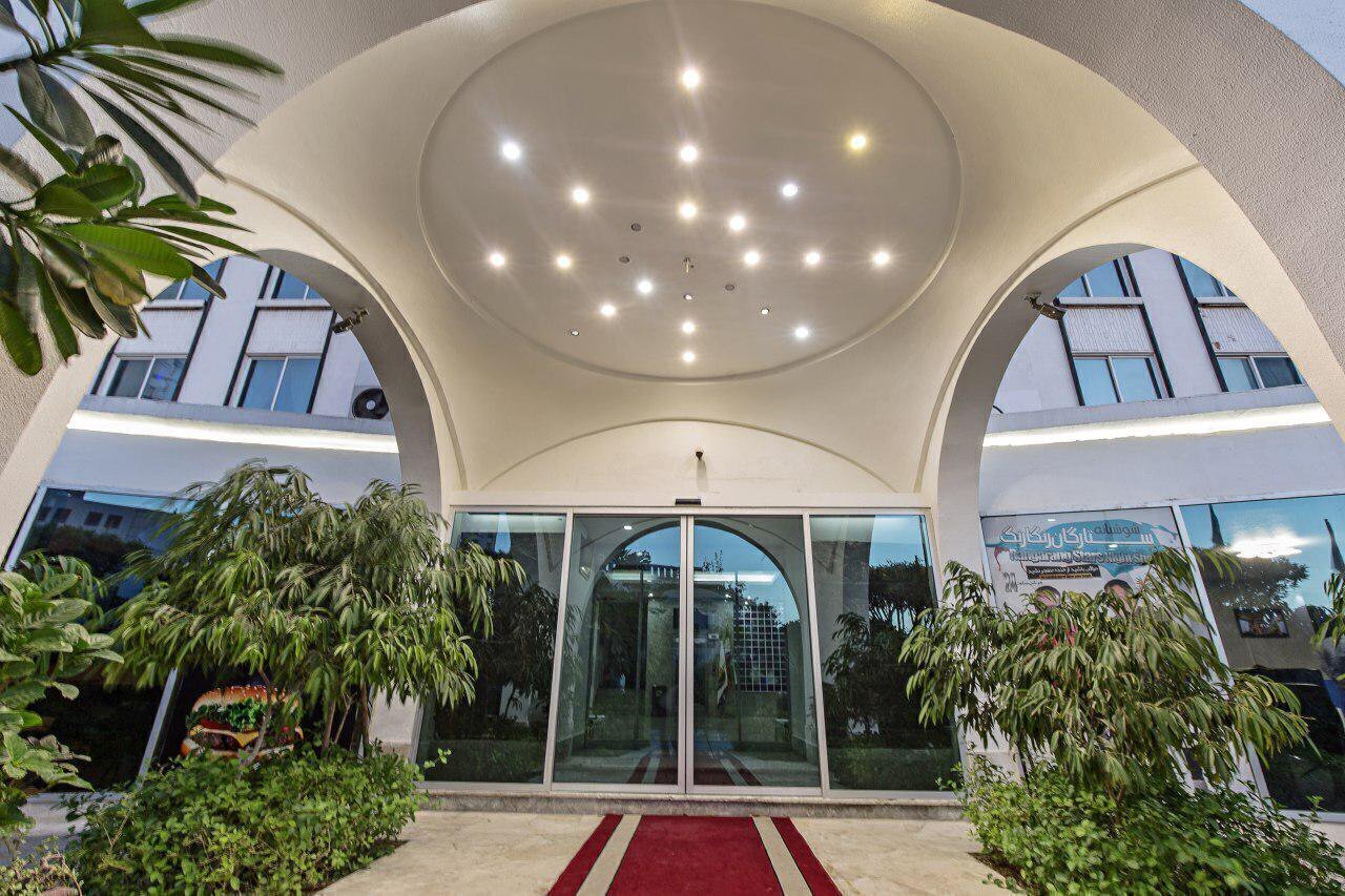  رزرو و خرید تور کیش هتل سان رایز با خدمات کامل و گشت جزیره بهمراه پرواز چارتری و منوی بوفه آژانس هواپیمایی آریا اوج پروا 