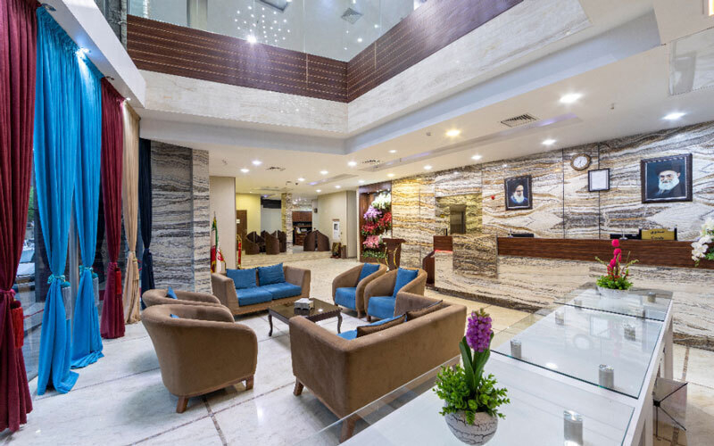  تور 3 شب و 4 روز مشهد هتل شاکر 