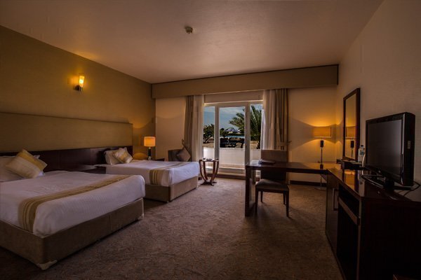 تور کیش هتل مارینا پارک