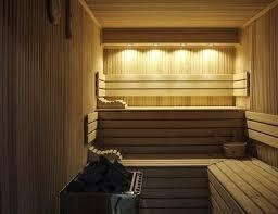 تور وان هتل رویال میلانو بهمراه عکس و لوکیشن و نظرات مسافران با اتوبوس vip لحظه آخری ارزان اقامت در هتل های کولر دار مرک