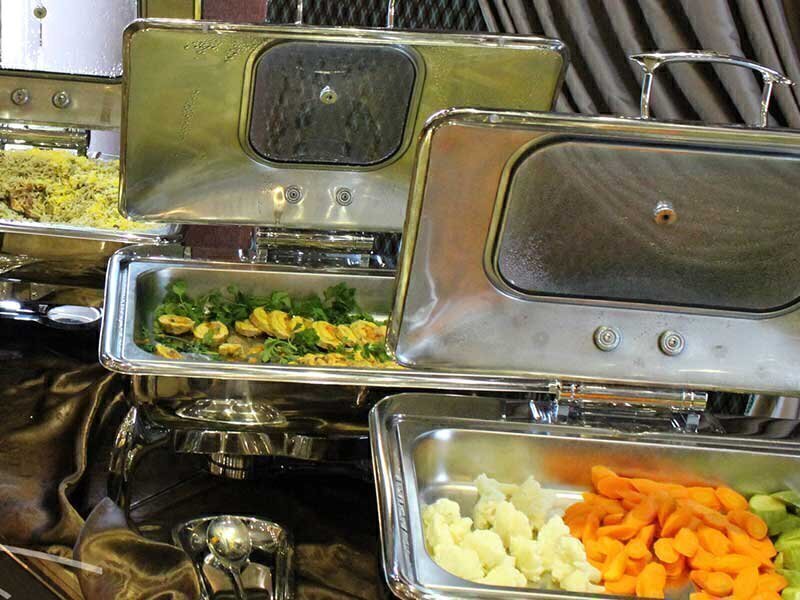 رزرو و خرید تور کیش هتل سورینت مریم با خدمات کامل و گشت جزیره بهمراه پرواز چارتری و منوی بوفه آژانس هواپیمایی آریا اوج پ