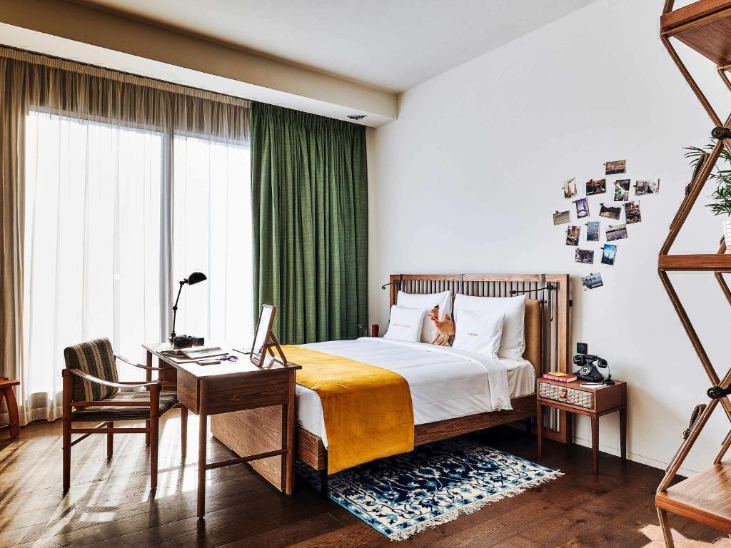 قیمت تور دبی هتل 25 آورز وان سنترال