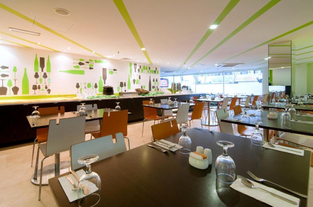 خرید تور مالزی هتل سیتین بصورت آنلاین بهمراه شماره تلفن و عکس و نظرات مسافران هتل در وبسایت آژانس هواپیمایی آریا ا