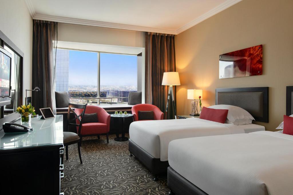  قیمت تور دبی هتل تاورز روتانا Towers Rotana 